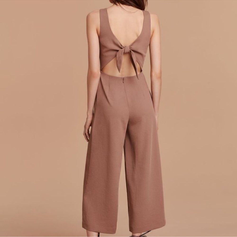 Aritzia Wilfred Ecoulement Jumpsuit in Nutmeg - Picture 2 of 8